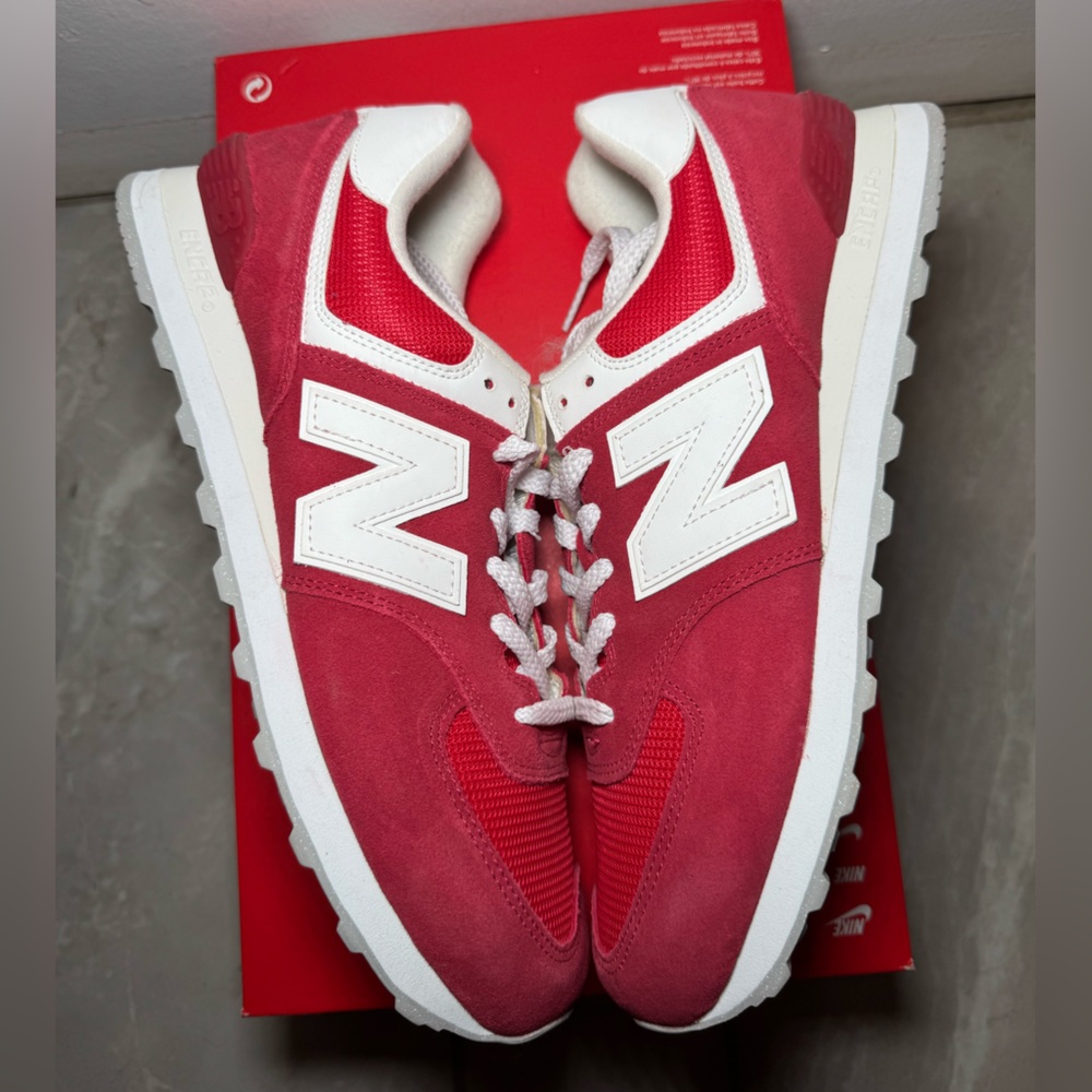 New Balance 574 Red White